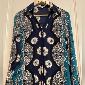 🩵 Unique Portofino Express Blue and Teal Patterned Button Down Shirt